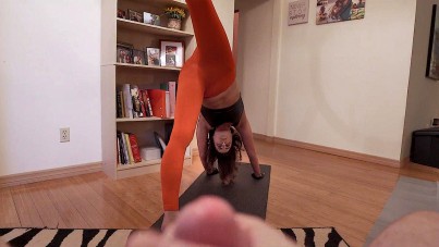 Jerking Off While My Stepmom'S Doing Yoga 3